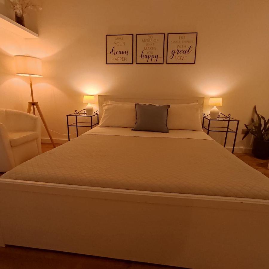Krly Exclusive Rooms Cagliari Buitenkant foto