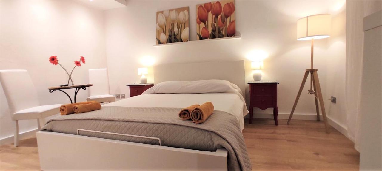 Krly Exclusive Rooms Cagliari Buitenkant foto