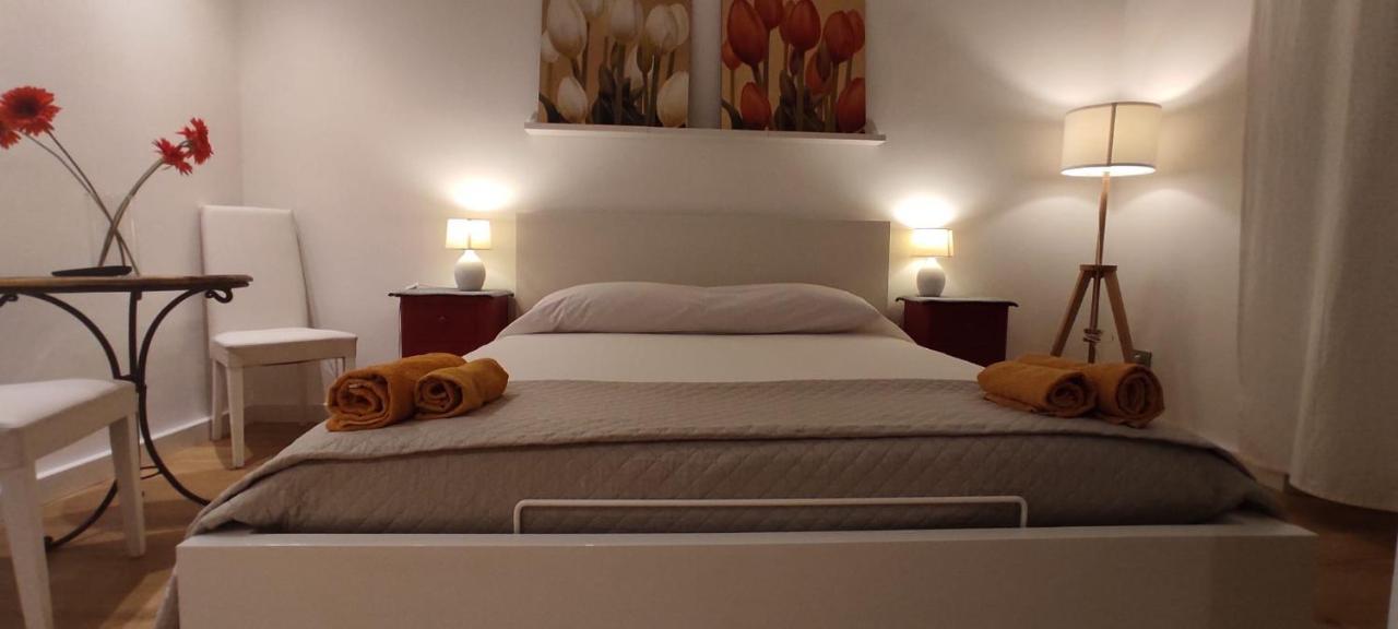 Krly Exclusive Rooms Cagliari Buitenkant foto