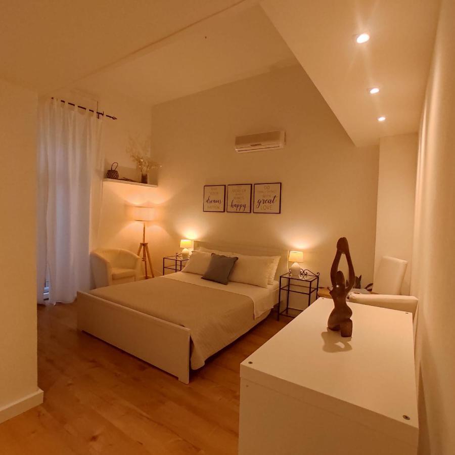 Krly Exclusive Rooms Cagliari Buitenkant foto
