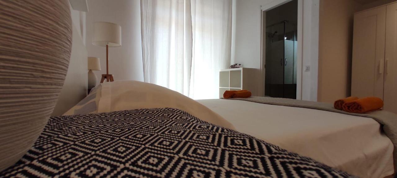 Krly Exclusive Rooms Cagliari Buitenkant foto